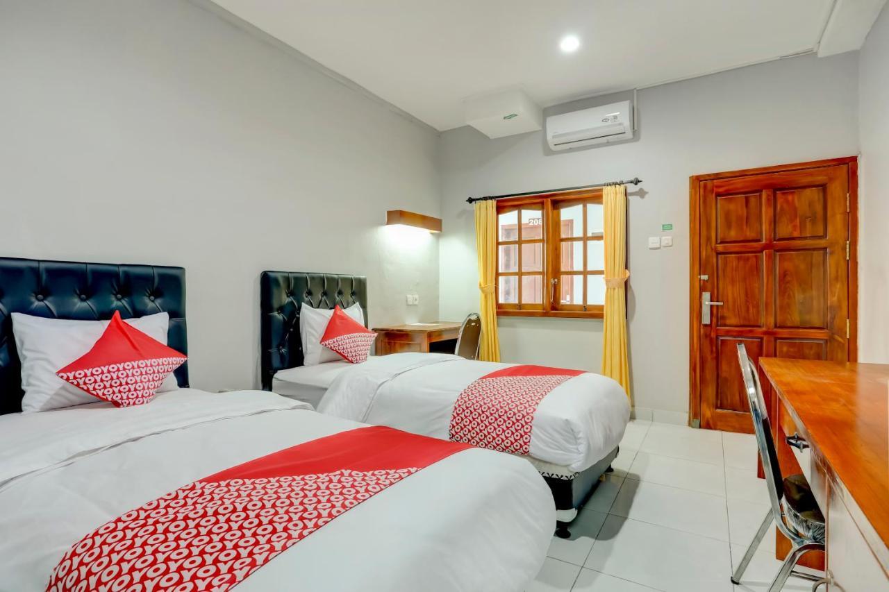 Oyo 90089 Hotel Satria Syariah Denpasar  Ngoại thất bức ảnh