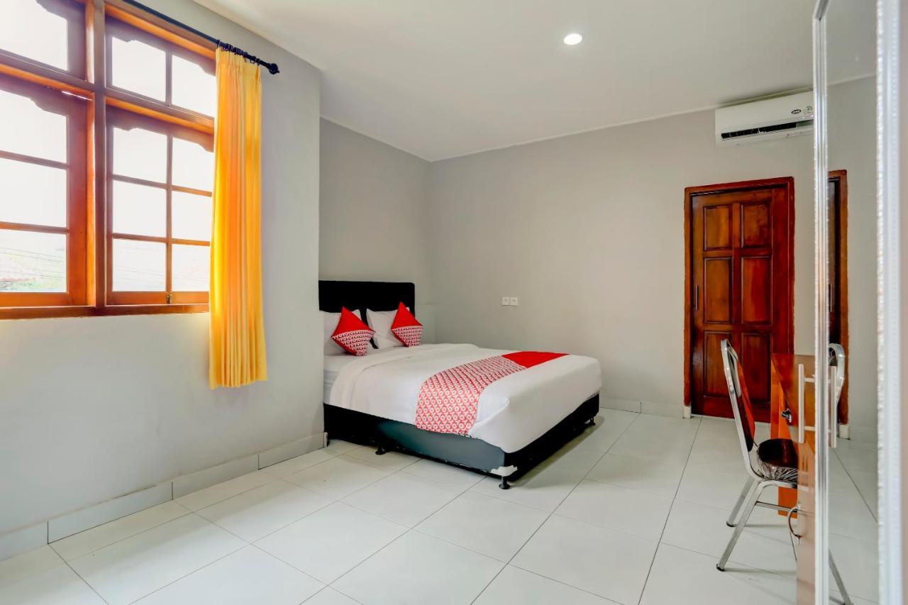 Oyo 90089 Hotel Satria Syariah Denpasar  Ngoại thất bức ảnh