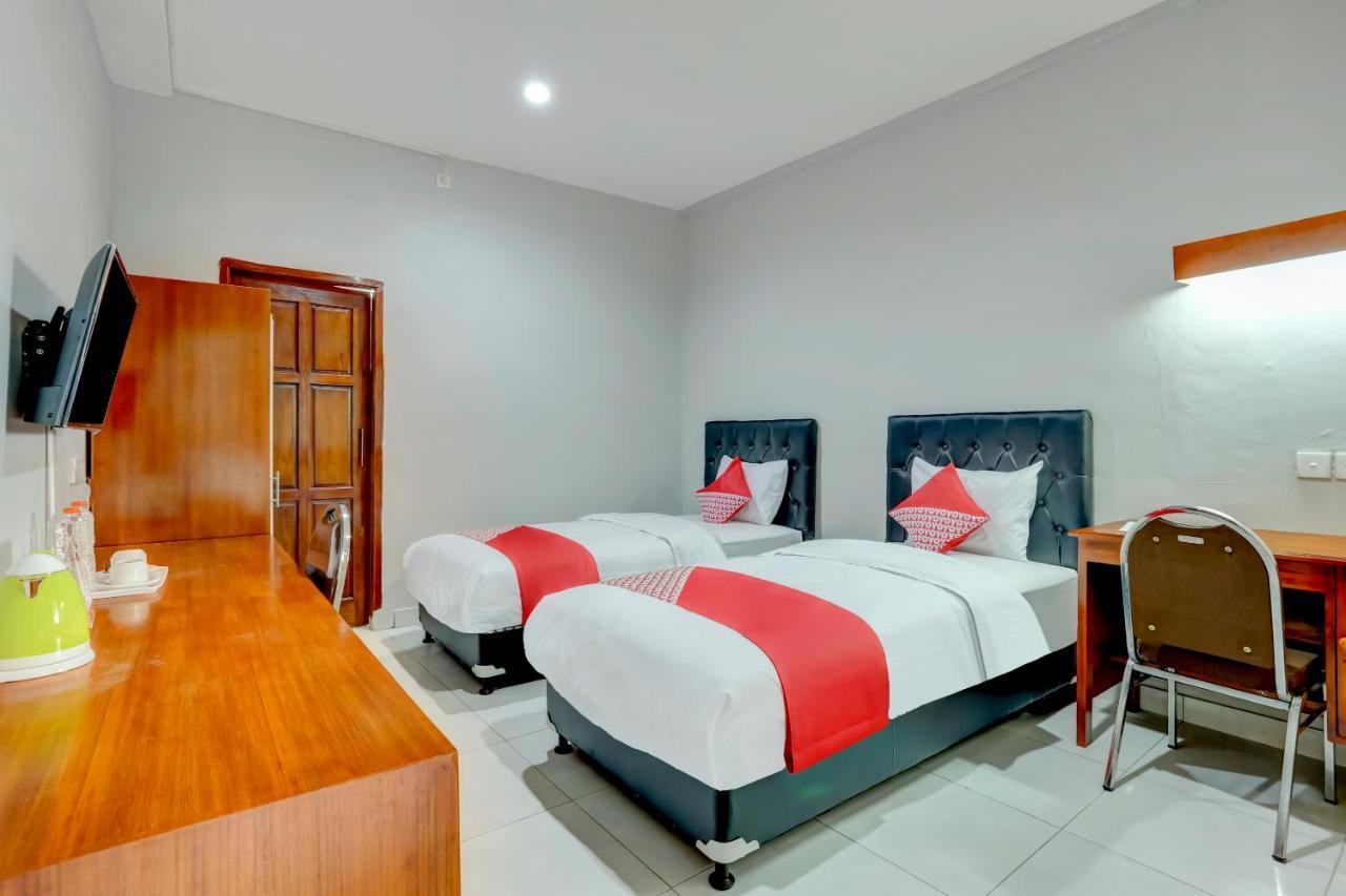 Oyo 90089 Hotel Satria Syariah Denpasar  Ngoại thất bức ảnh