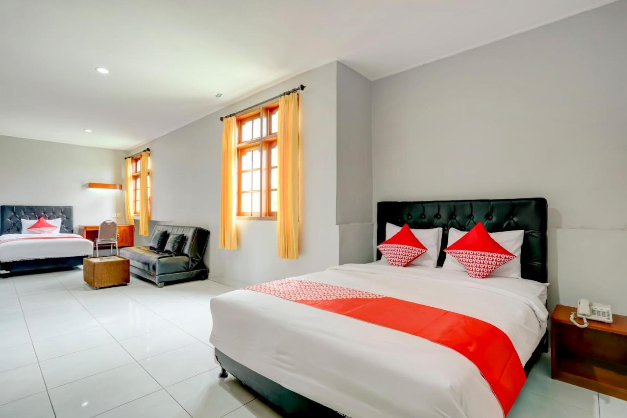 Oyo 90089 Hotel Satria Syariah Denpasar  Ngoại thất bức ảnh